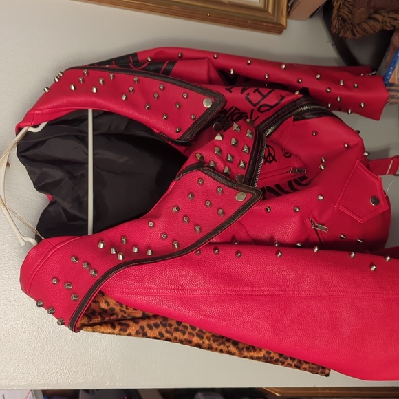 Jacket - Picture 4 of 4